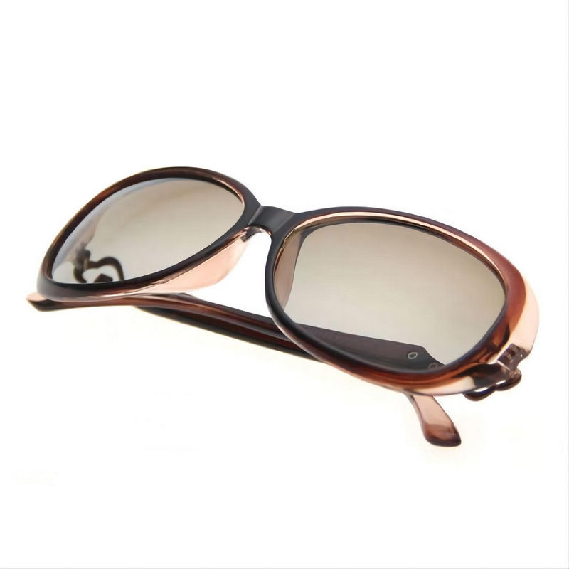 Polarized Oval-Shaped Women's Sunglasses Small Size Plastic Frame