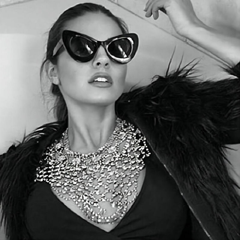 Black Retro Oversized Cat Eye Sunglasses Acetate Frame For Women Model Show