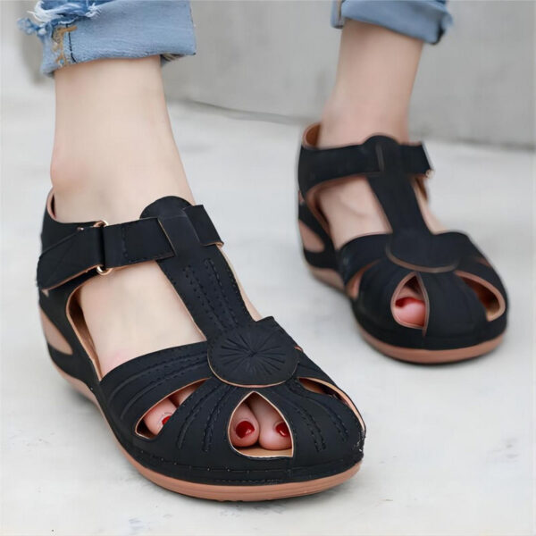 Casual Closed Toe Ankle Strap Floral Wedge Sandals Black