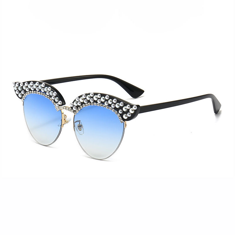 Pearl-Studded Cat-Eye Gradient Sunglasses Black Frame Gradient Blue Lens